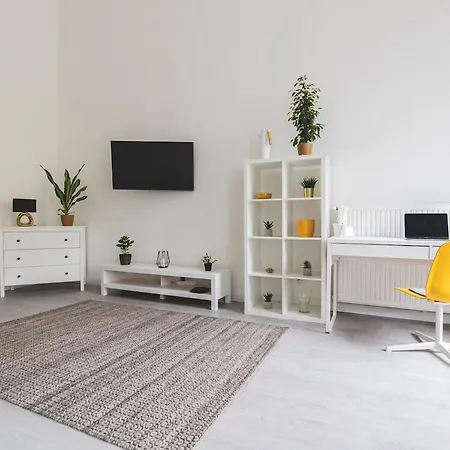 Apartmán Lovely & Modern In The Heart Of The Budapešť