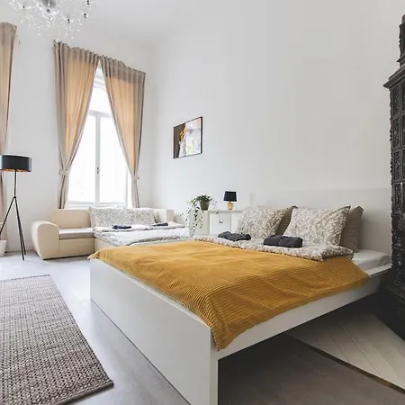 Lovely & Modern In The Heart Of The