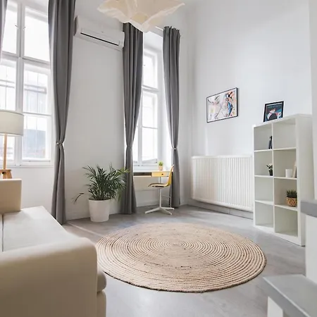 Lovely & Modern In The Heart Of The Apartmán