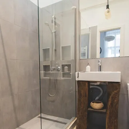 Lovely & Modern In The Heart Of The